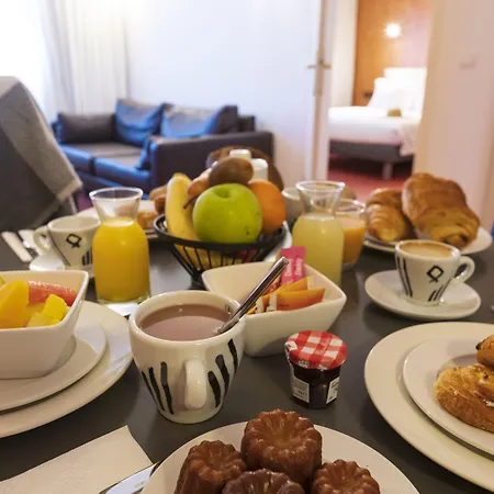 Cerise Bordeaux Aeroport 3* Мериньяк